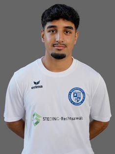 Rohin Qayumi