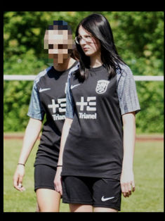 Lena-Johanna Lasdowsky