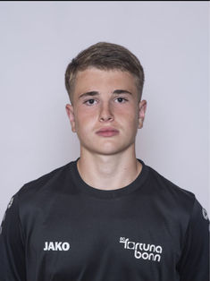 Kimi Julian Dembour