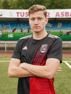 Niklas Hardt