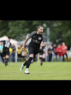 Enes Oezbek