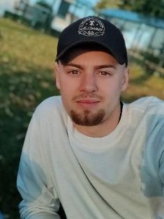 Jonathan Weiß