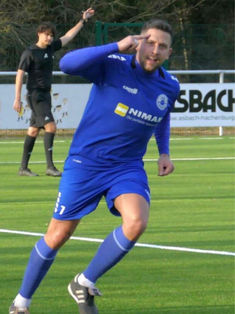 Julian Mewis