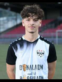 Lorik Peshku