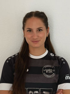 Larissa Calabro