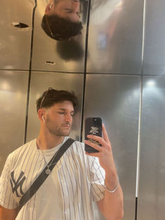 Adonis Zallqi