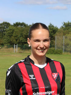 Hannah Marie Selge