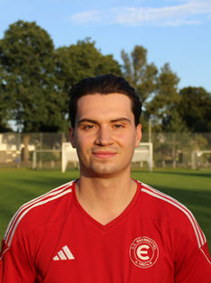 Leon Schade