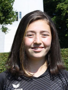 Tugba Üzek