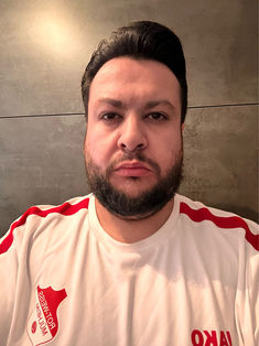 Selman Iyi