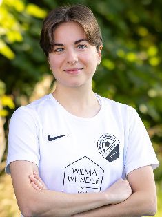 Alicia Leia Münzenberger