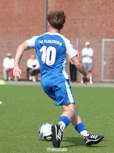 Nick Graßhoff