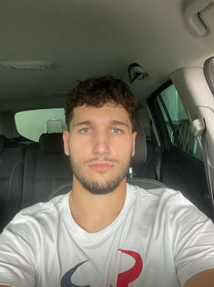 Roni Zaqiraj