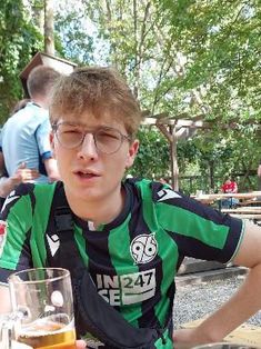 Till Höweling