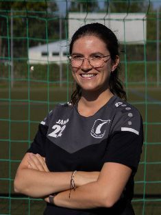 Jennifer Lutz