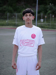 Argjent Destani