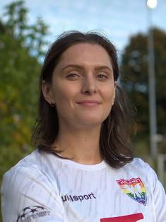 Jennifer Edwards