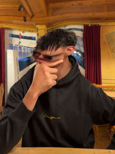 Lukas Hügel Sanchez
