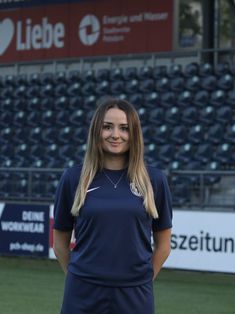 Neele Topel