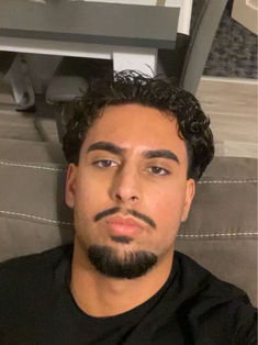 Hamid Barekzei
