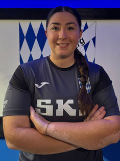 Hally Gratzky