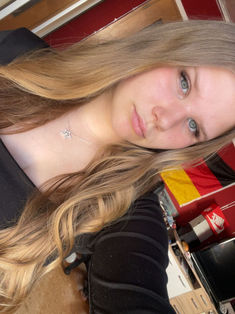 Fabienne Julie Schiller