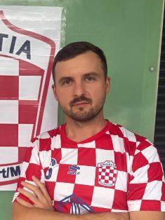 Dmitry Prikolotin