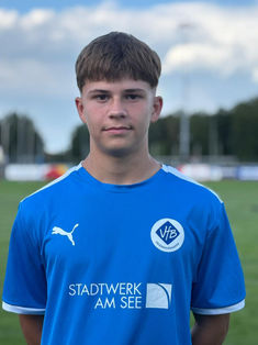Bastian Schade