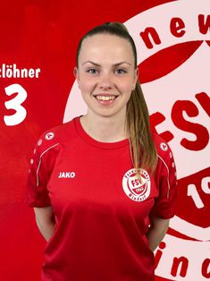Lina Holzlöhner
