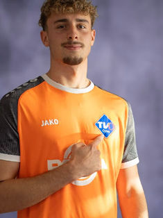 Justin Bernhard