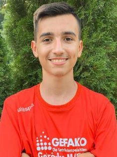 Ylli Susuri