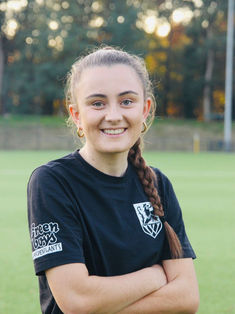 Celina Zweigle