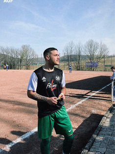 Adriano Valentino Edmund Weiß