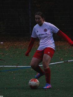Hella Marleen Kurth