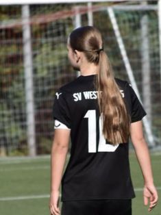 Lia Schaefer