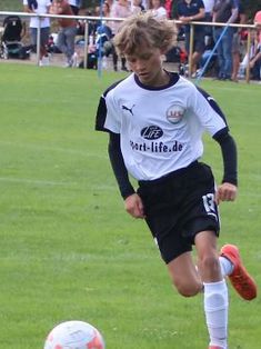 Rouven Mitschker