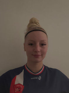 Yvonne Hölzel