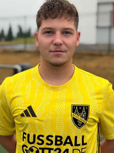 Luke Janzen