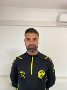 Stiven-Akram-Heol Al Mando
