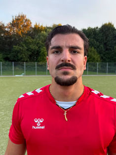 Umut Ayik