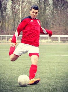 Ezzat Khalil