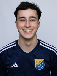 Kiyan Özcan
