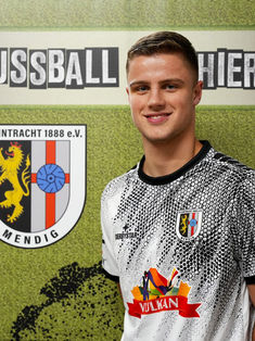 Nikolas Groß