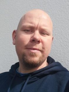 Pascal Schneider